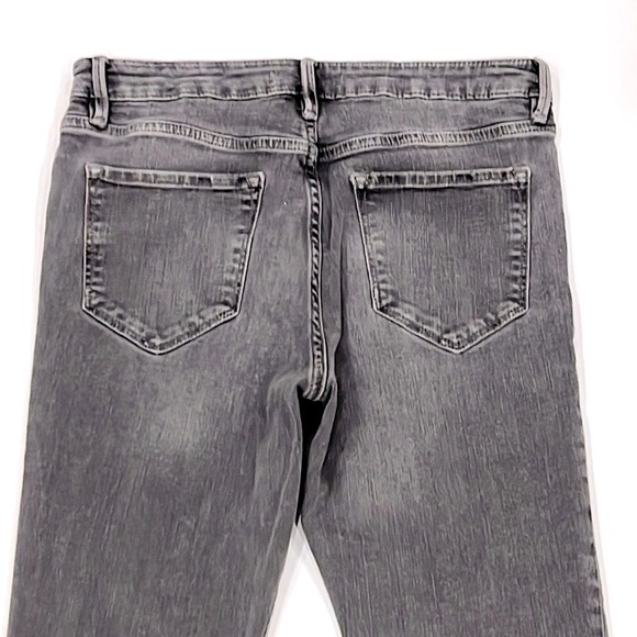 Free People Gray Cropped Frayed Hemline Straight Leg Jean - Picture 5 of 9